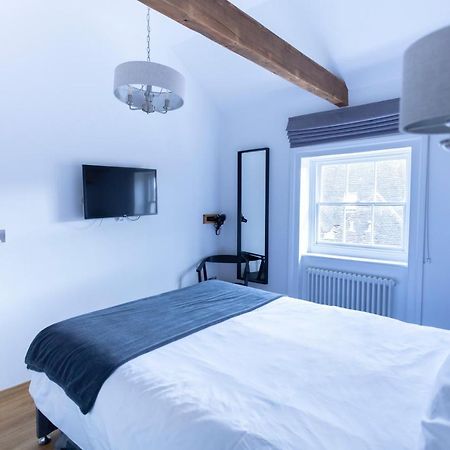 Apartment 6 At Number 8: City Centre, 1 Bedroom, Sofa Bed In Lounge Кэнтербари Экстерьер фото